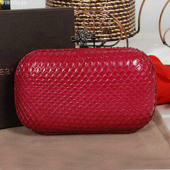 Bottega Veneta intrecciato snake vein leather impero ayers knot clutch 11308 red